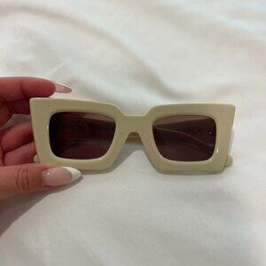Apercu Avry White Square Frame Sunglasses NWOT Limited Edition